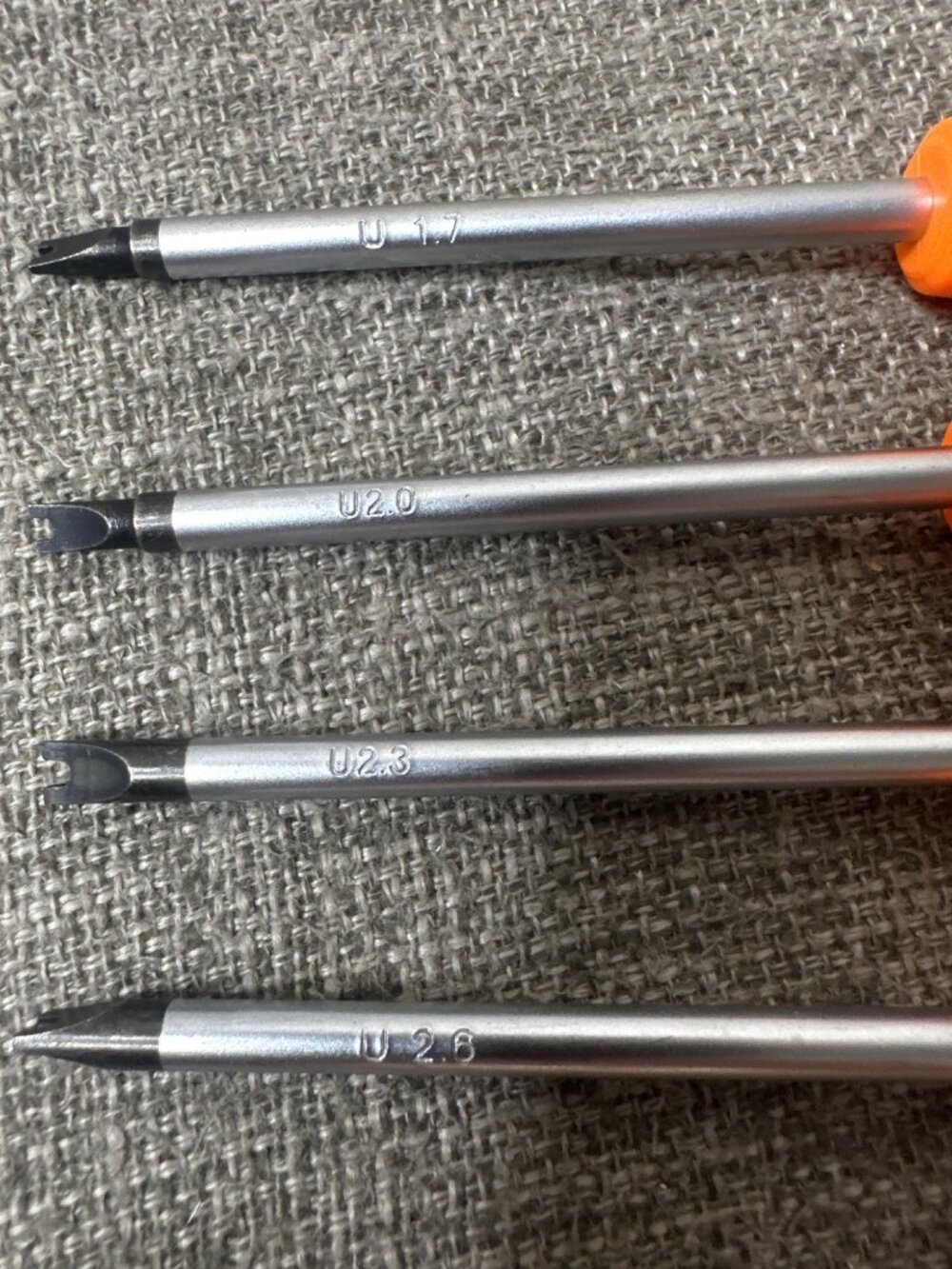 4-Piece 75mm Type U Magnetic Versatile Screwdriver Set CRV U1.7 U2.0 U2.3 U2.6 - Picture 2 of 6